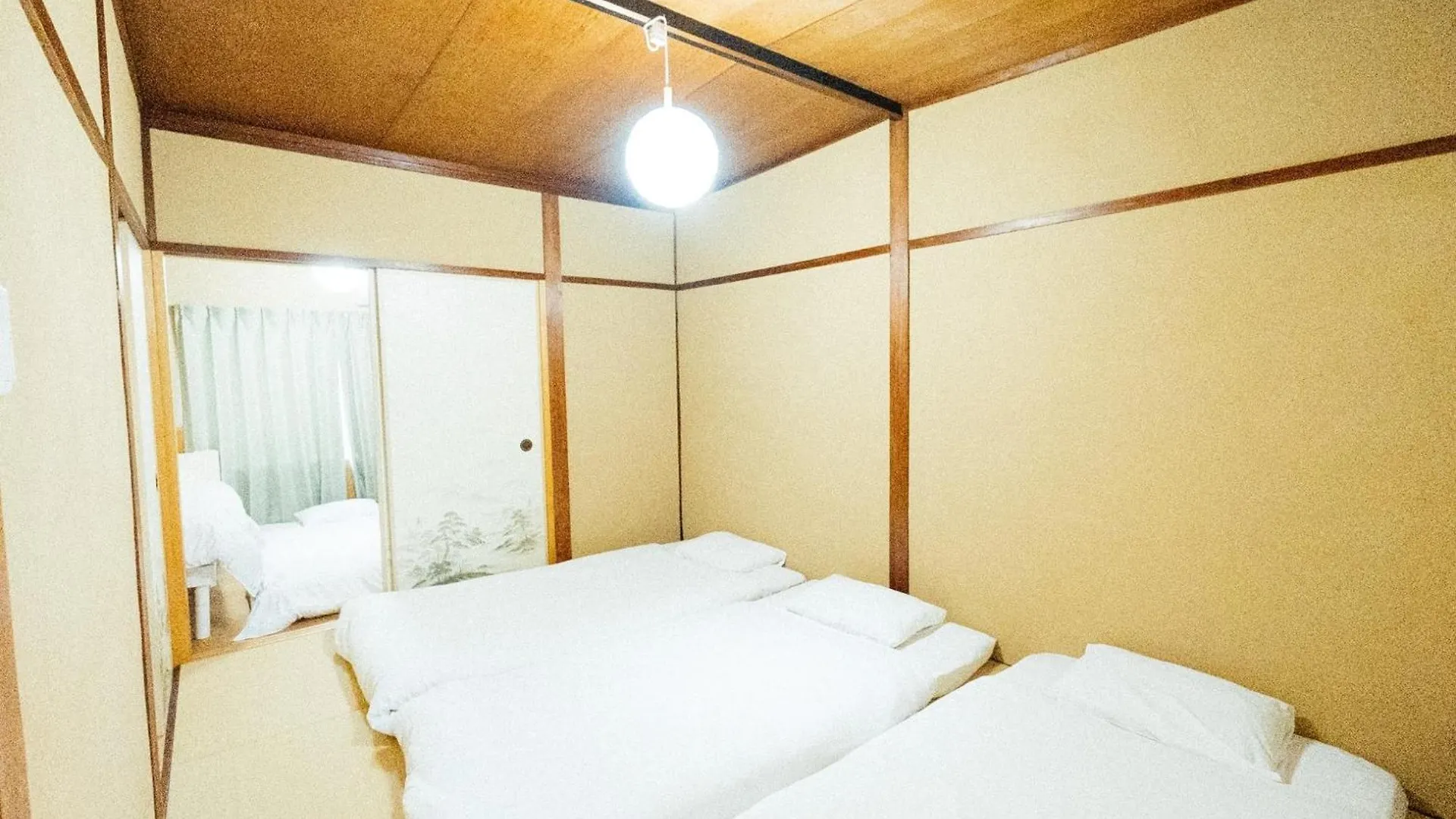 ～Fushimi Inari～露天風呂付の一棟貸切のゲストハウス Kjóto Apartmán